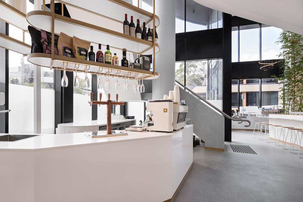 Art Series - The Chen Box Hill Εξωτερικό φωτογραφία The interior of the new building